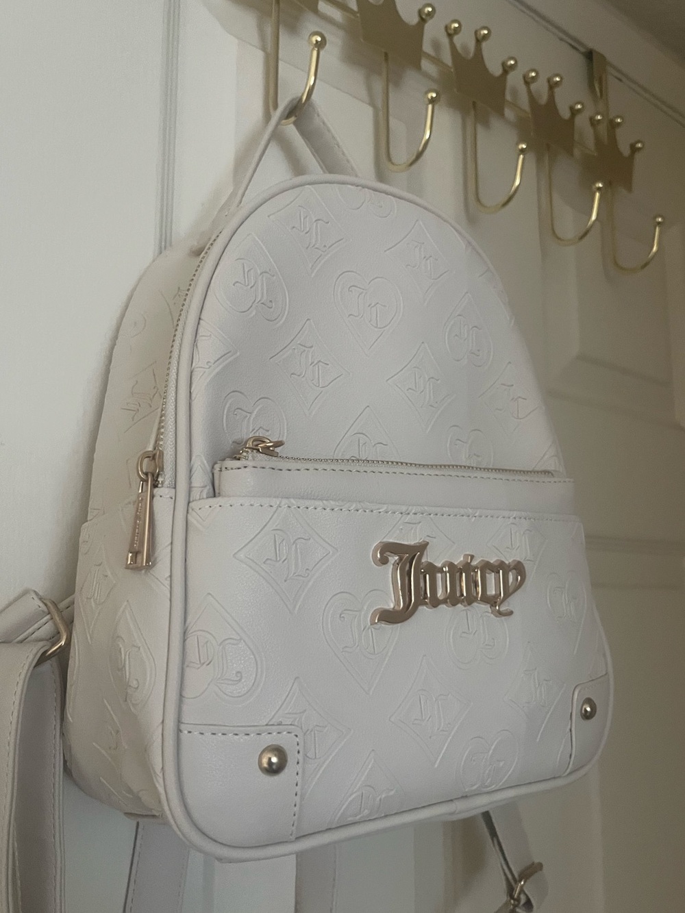 brand new juicy backpack